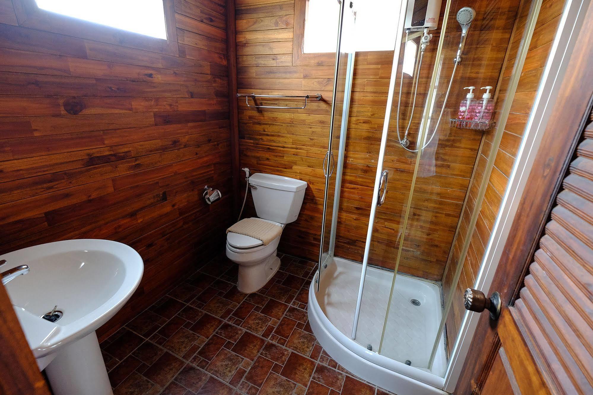 Harmony Inn 3*