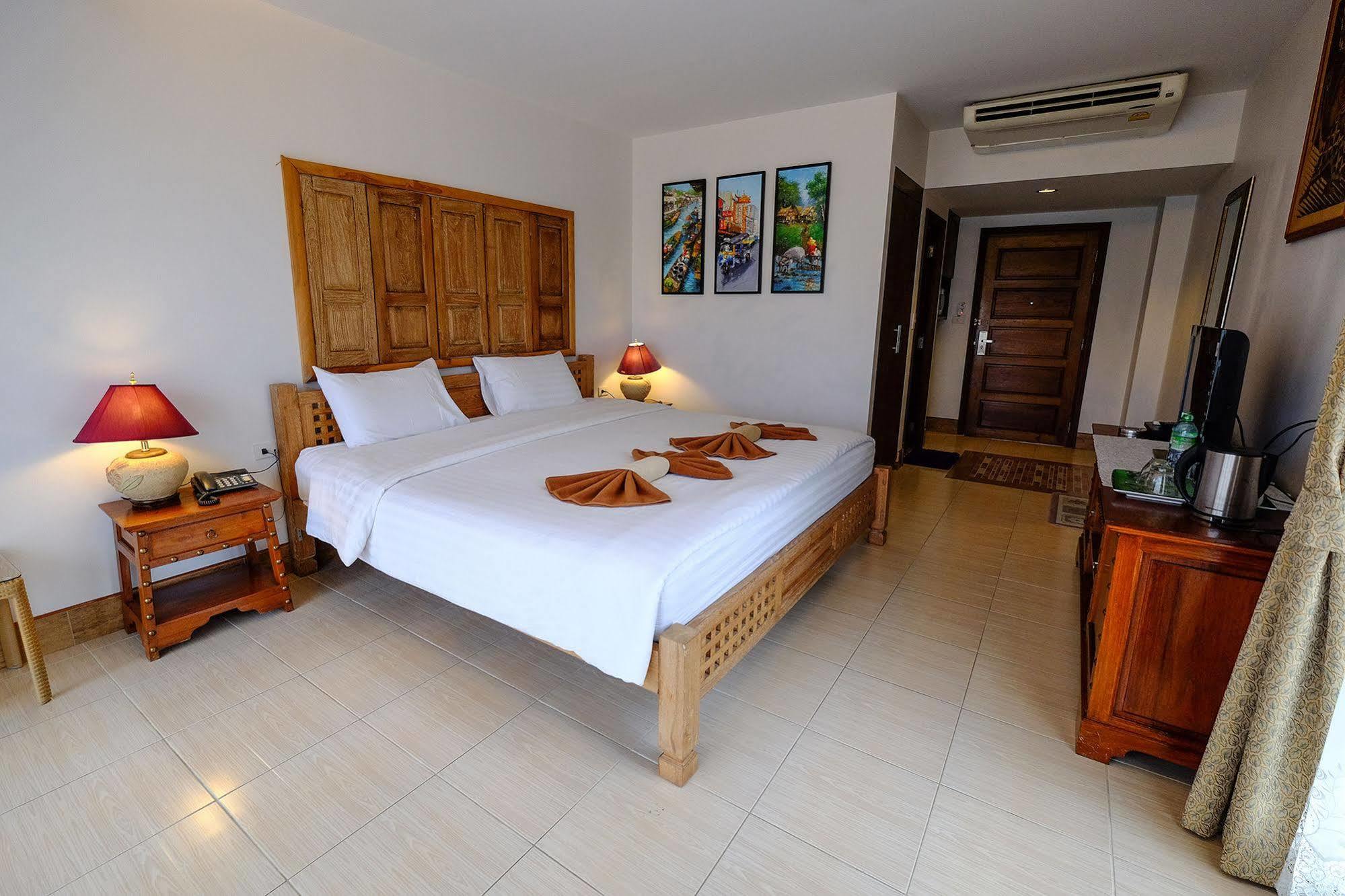 Harmony 3* Pattaya