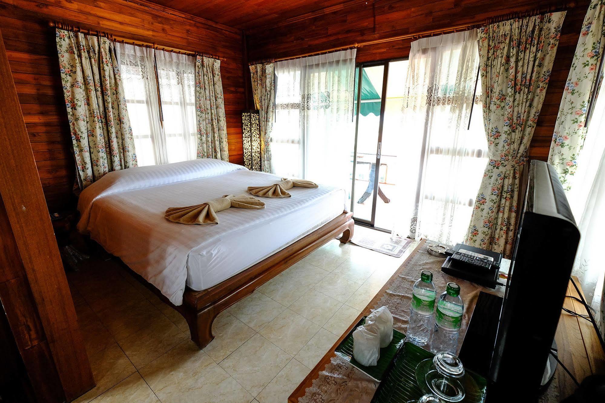 Harmony Inn