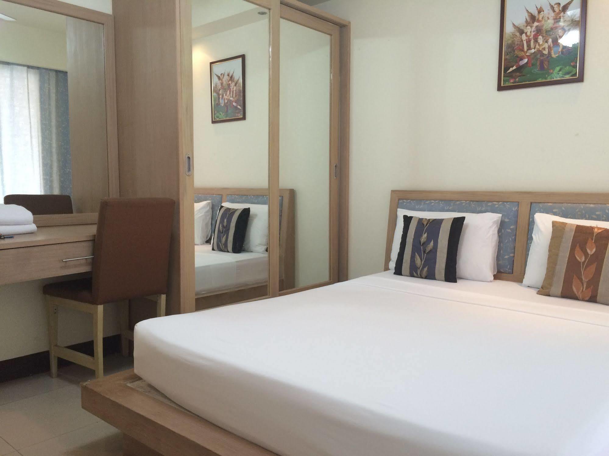 Orange 2* Patong