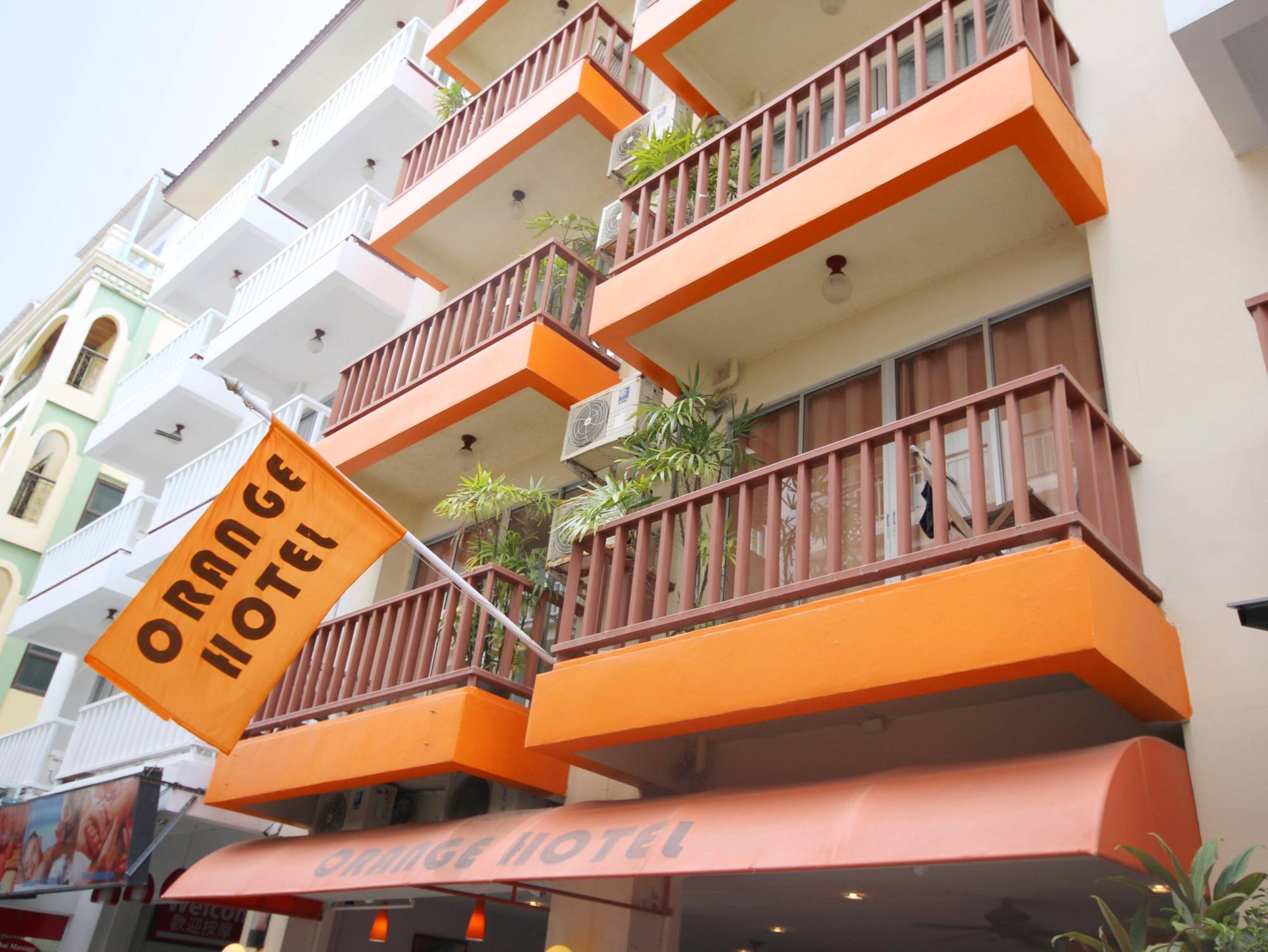 Orange 2*