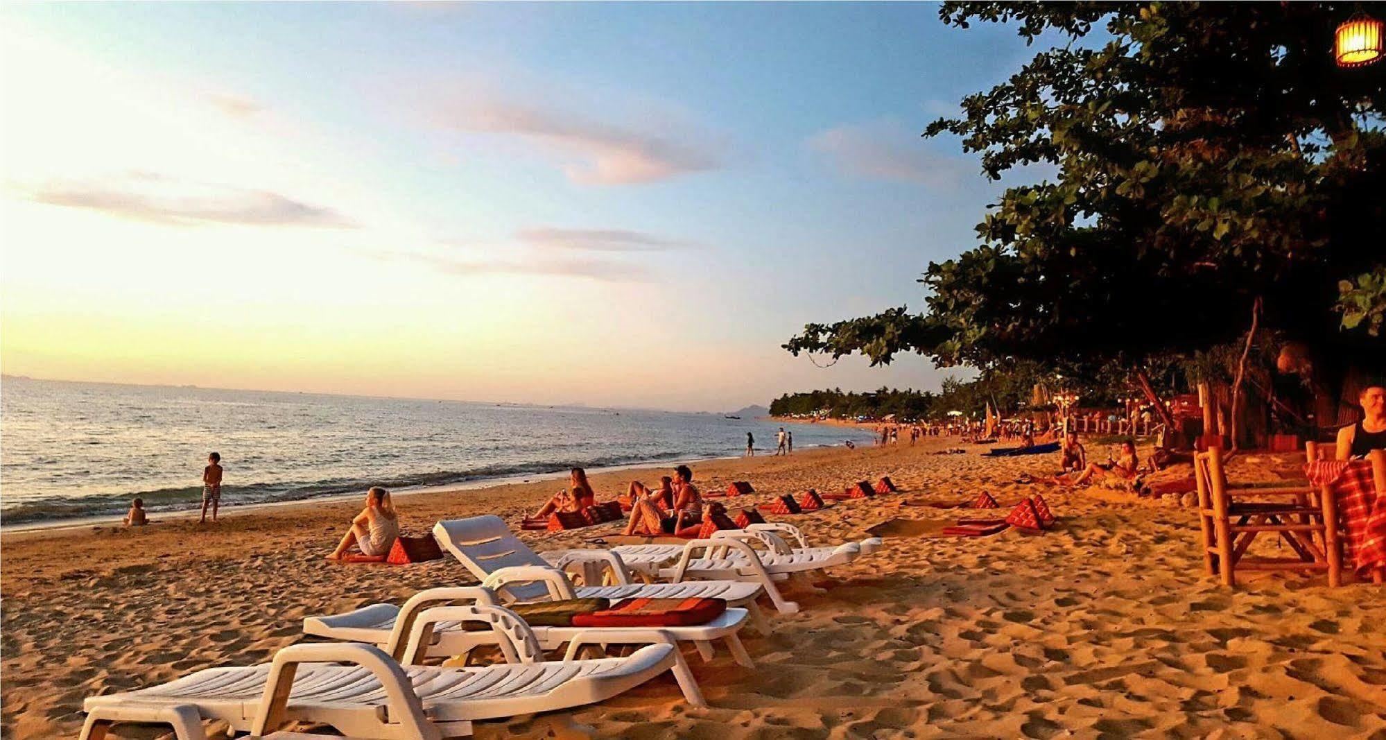 Resort Lanta Pavilion -