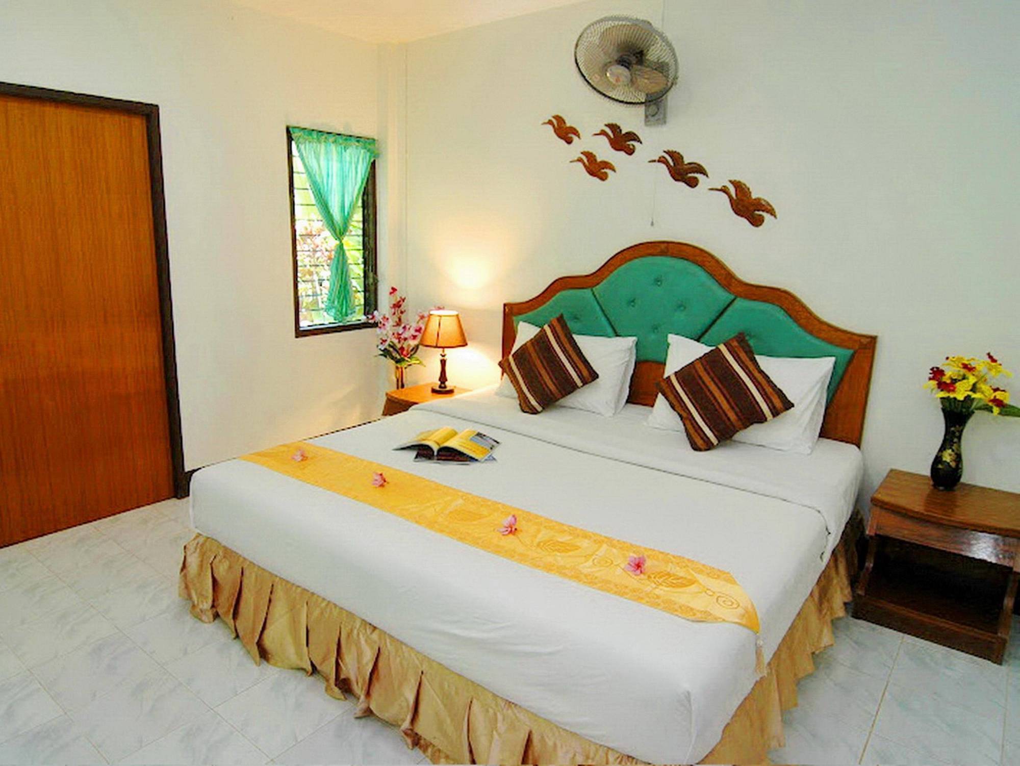 Lanta Pavilion - Resort 3*