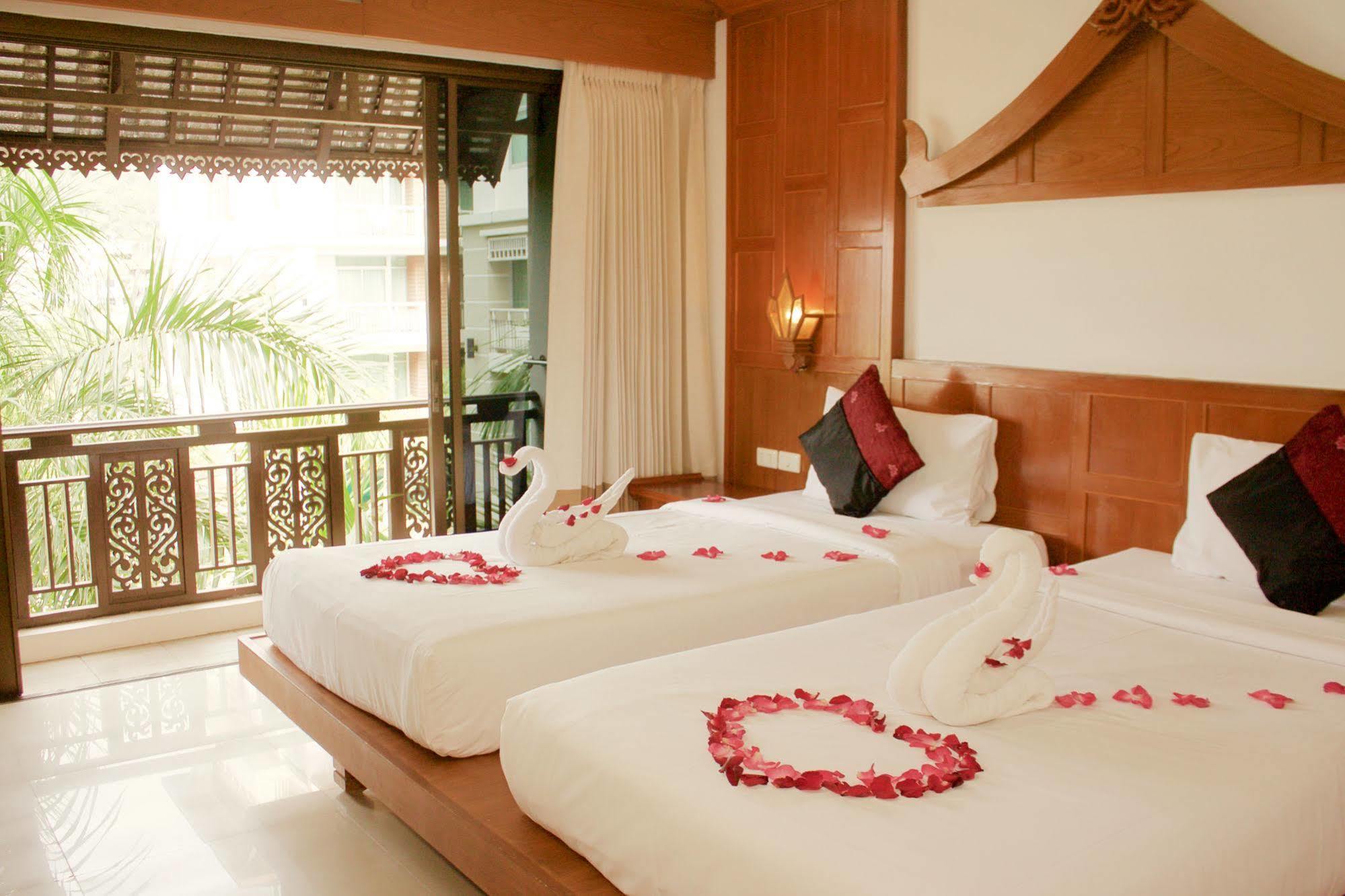 Hotel New Life Phuket Classic