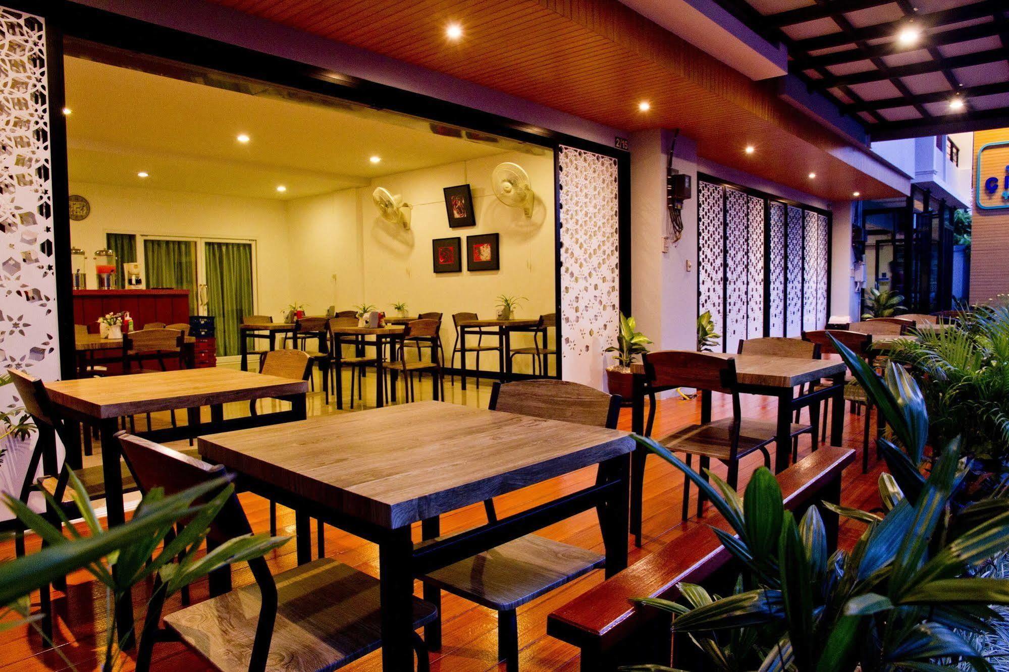 Hotel Cinta House 3*