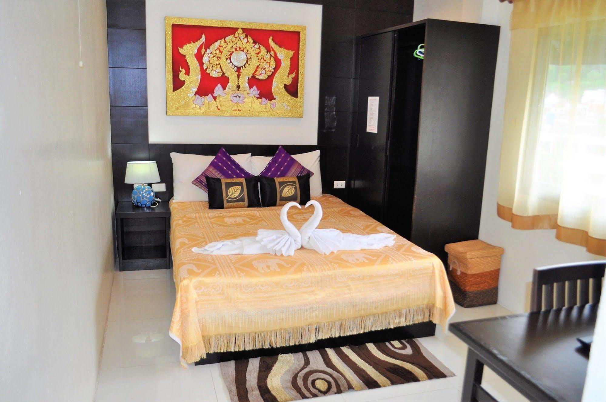 Thai Classic Bed & Breakfast