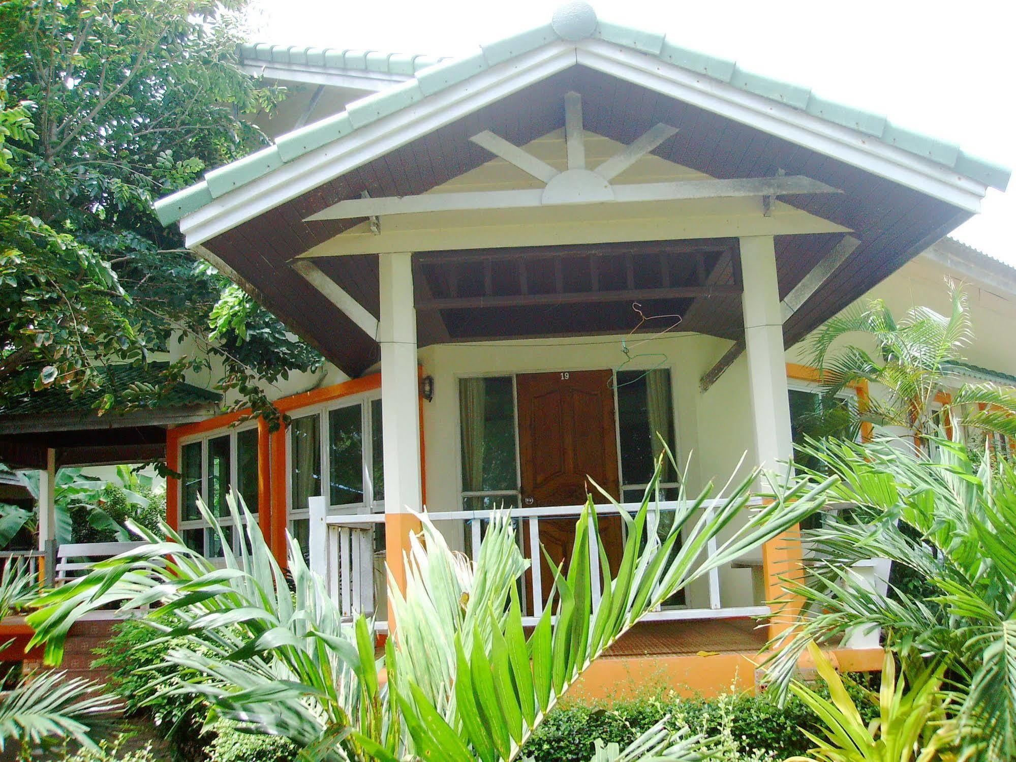 Lanta Palm , - Hotel 2*