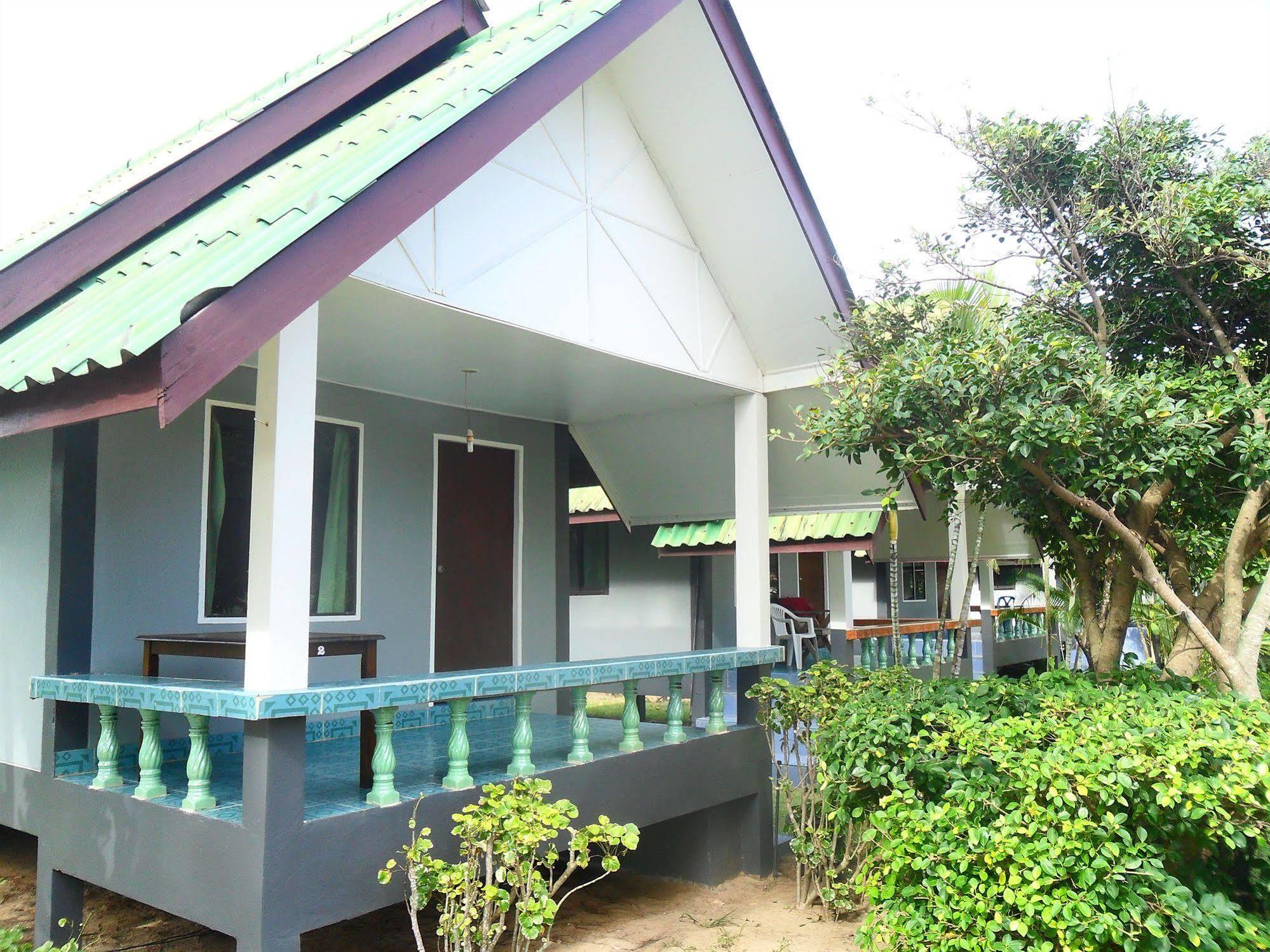 Hotel Lanta Palm , - 2*