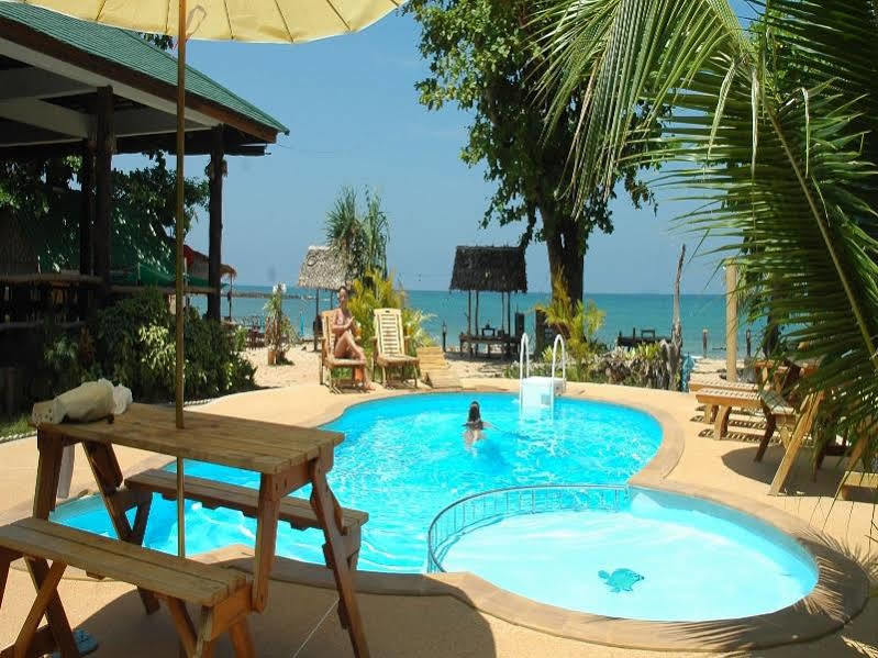 Resort Ocean View 3*