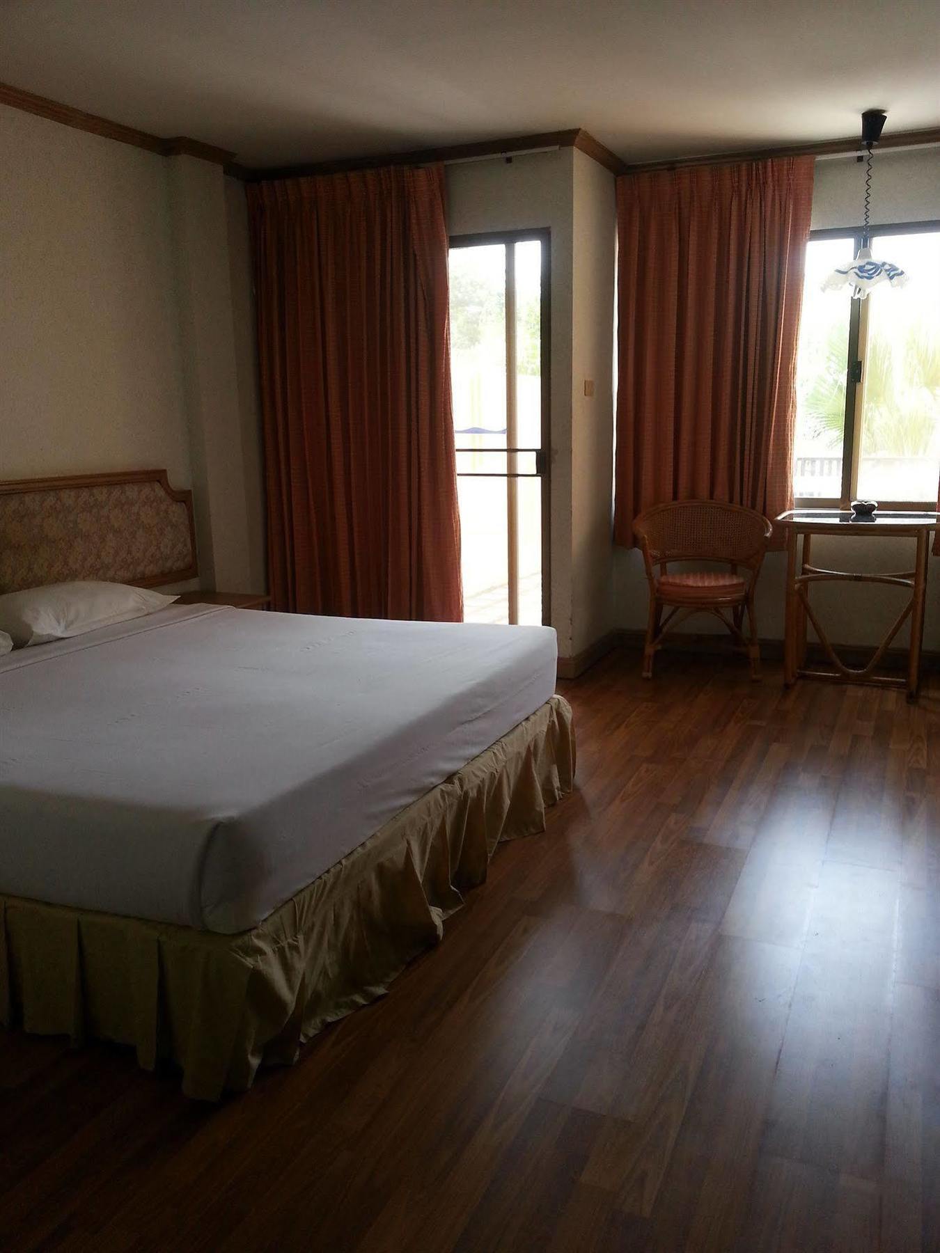 Takiab Hotel 2*