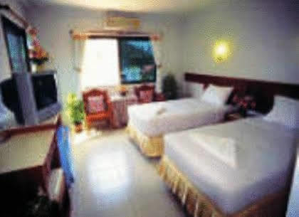 J Mansion Inn