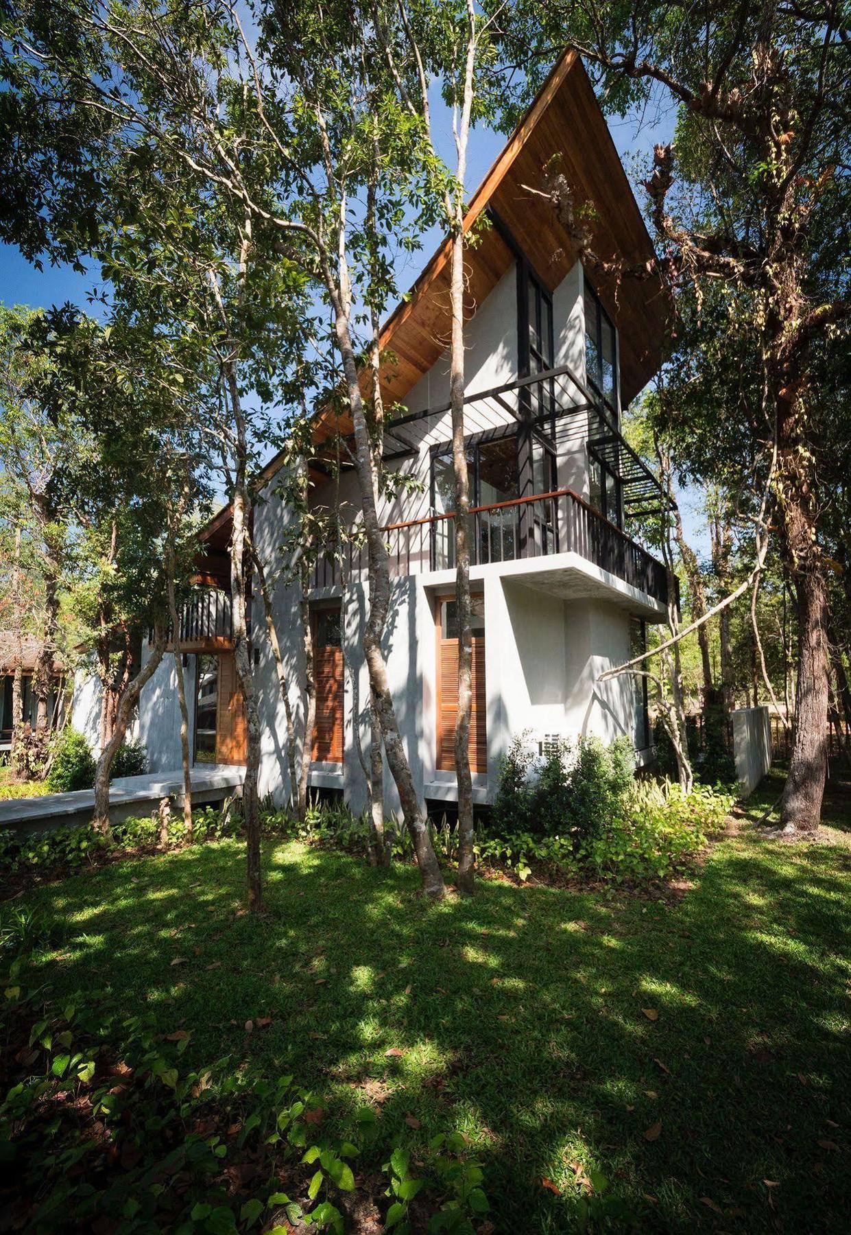 Resort Thalanena By The Tha Lane Bay