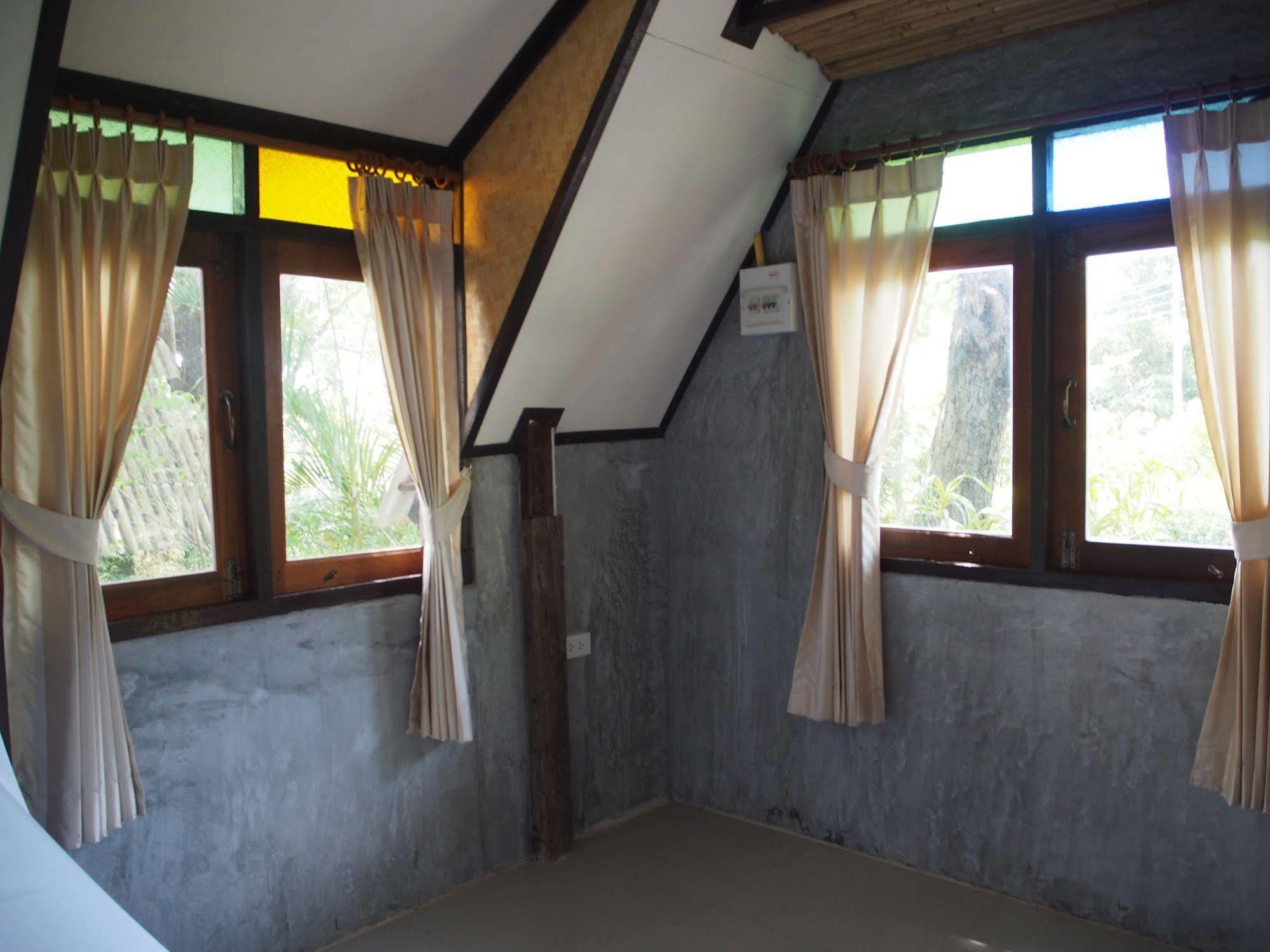 Lanta Happy Hill Resort Koh Lanta