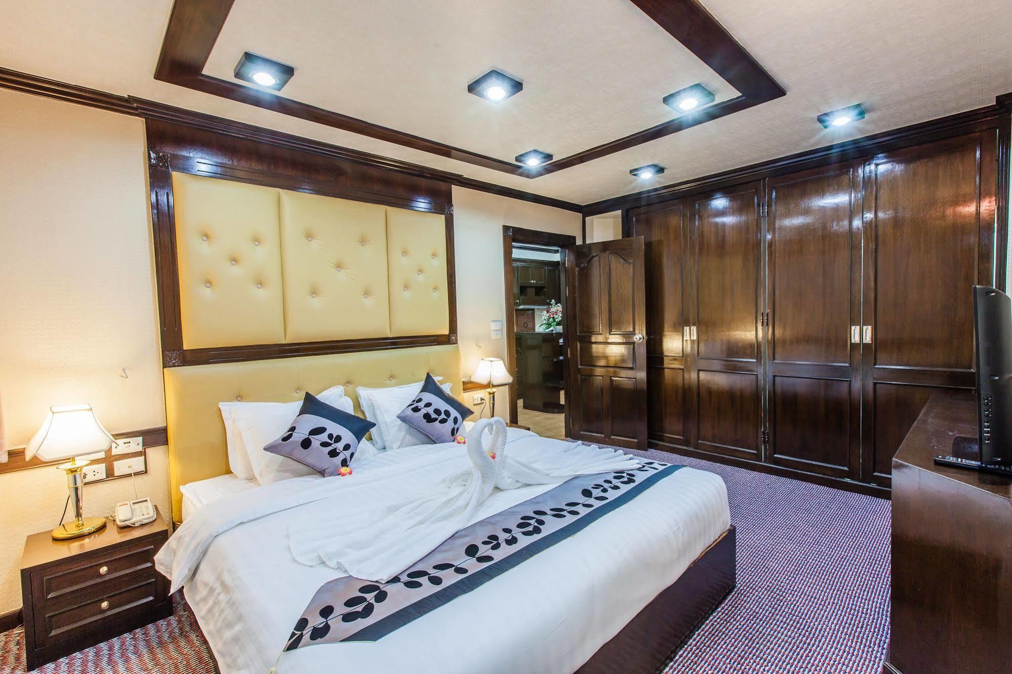 Hotel Oyo 796 Paradise Sukhumvit 3*