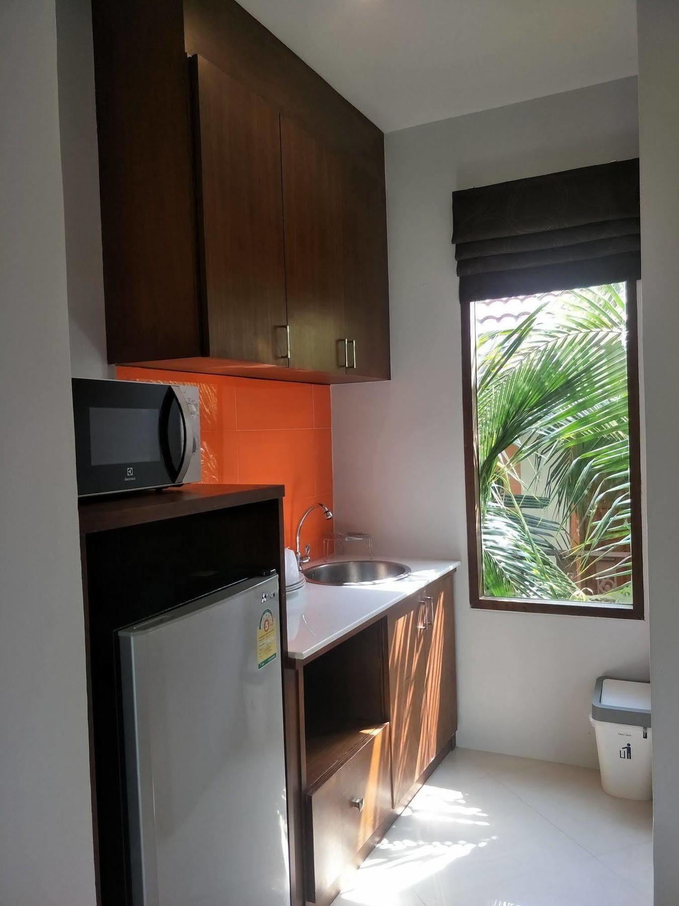 Lanta Intanin - Sha Extra 2*