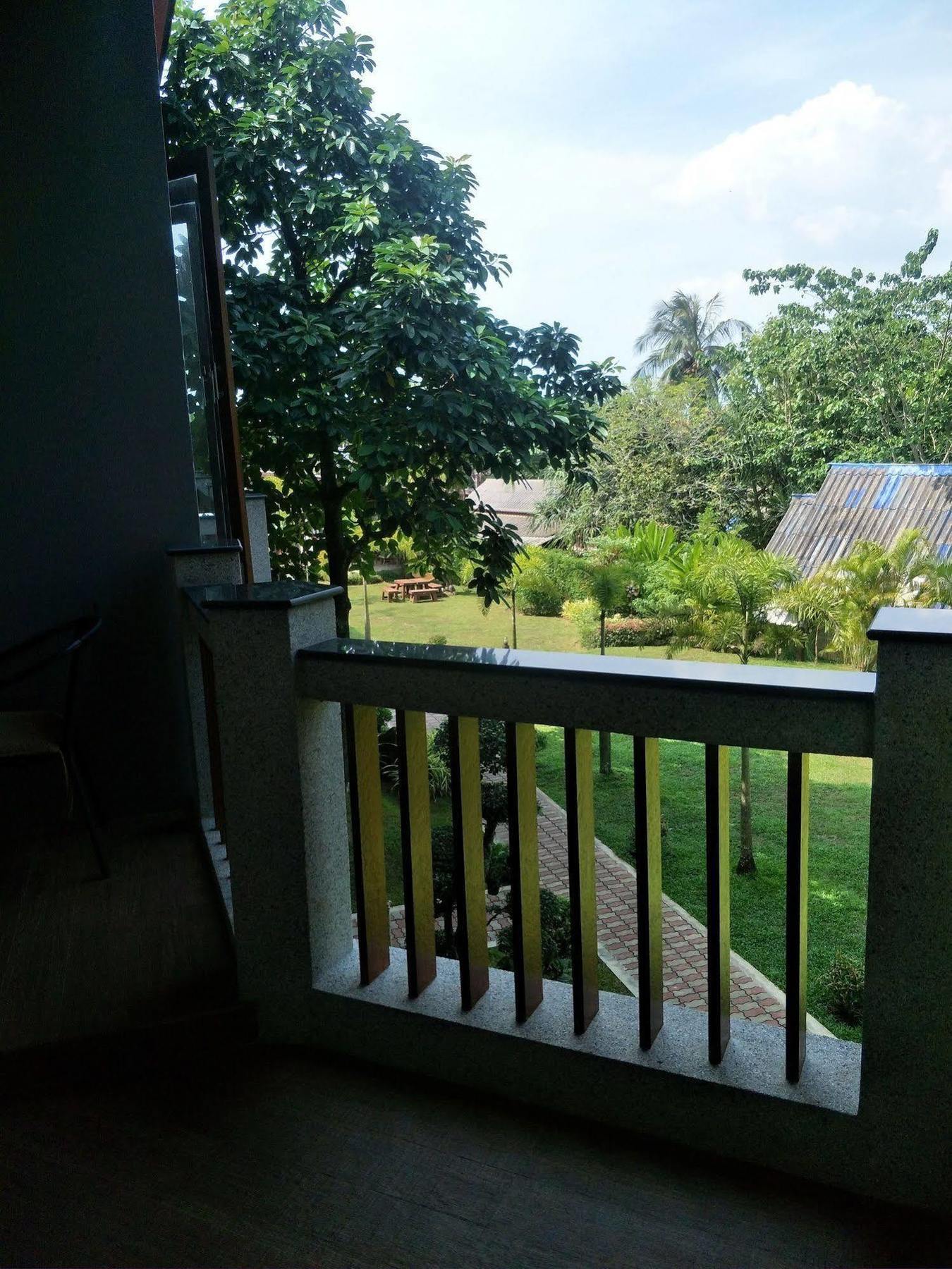 Lanta Intanin - Sha Extra Resort 2*