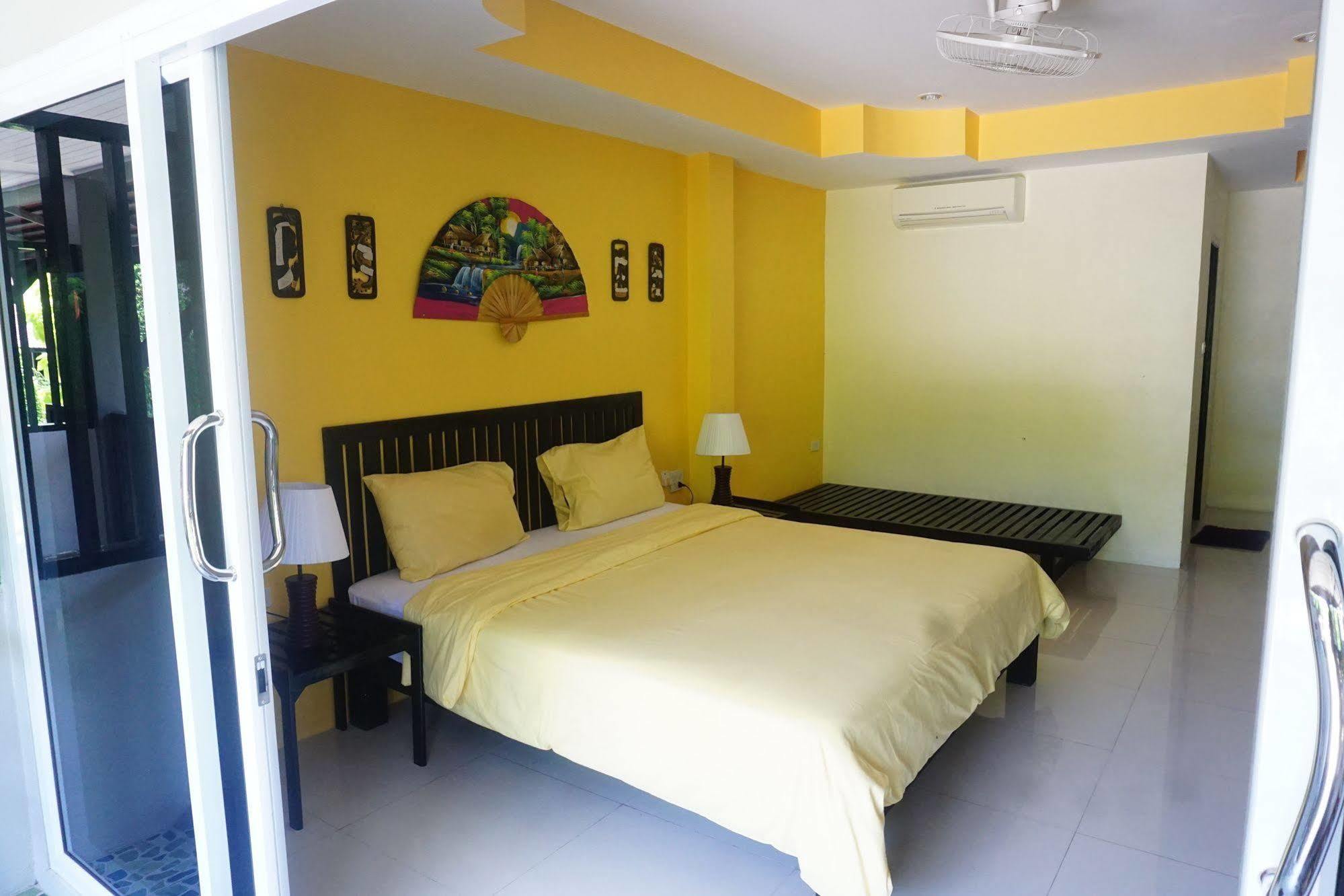 Nadapa Hotel 2*