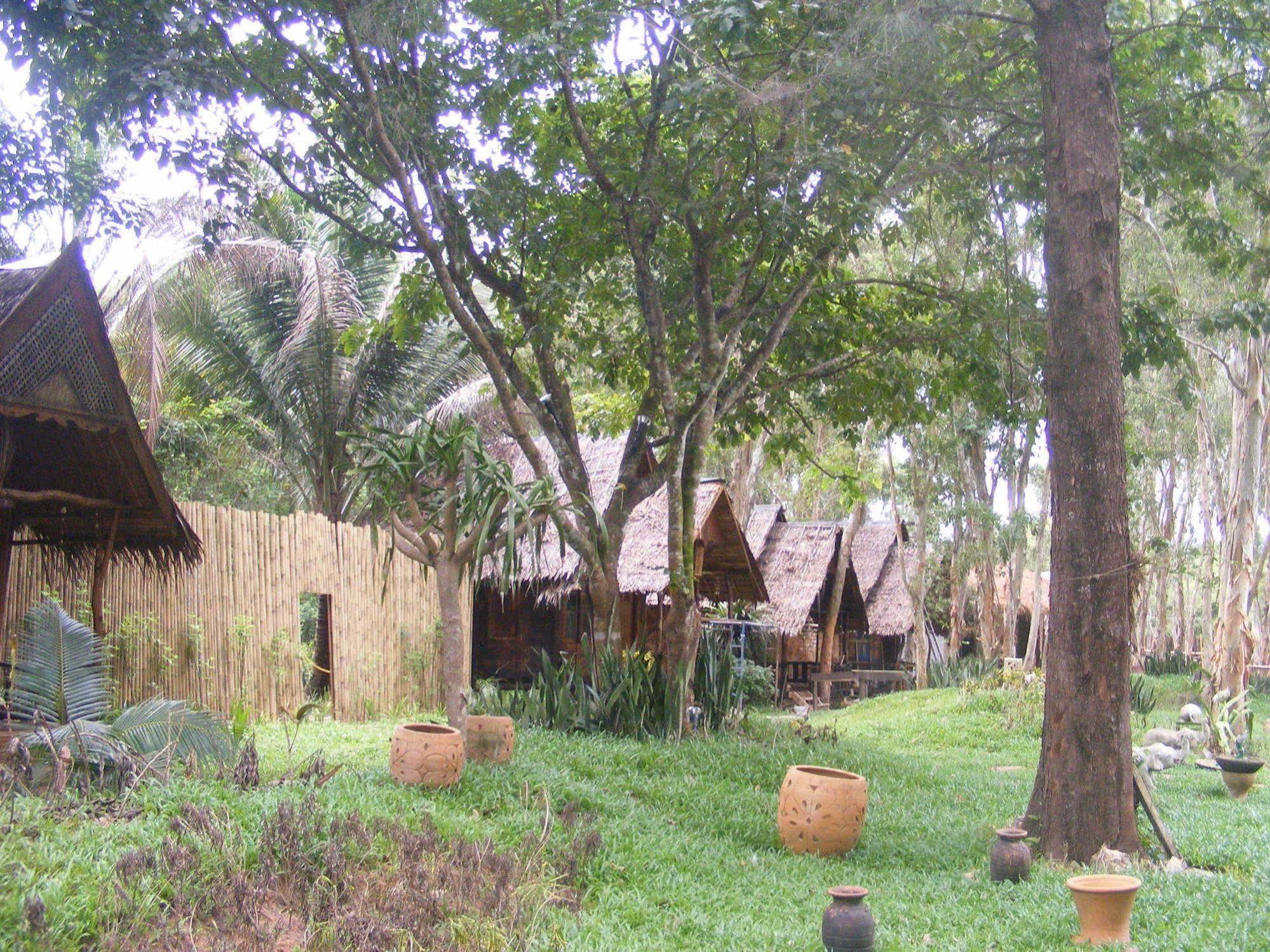 Hotel Longbeach Villa Krabi