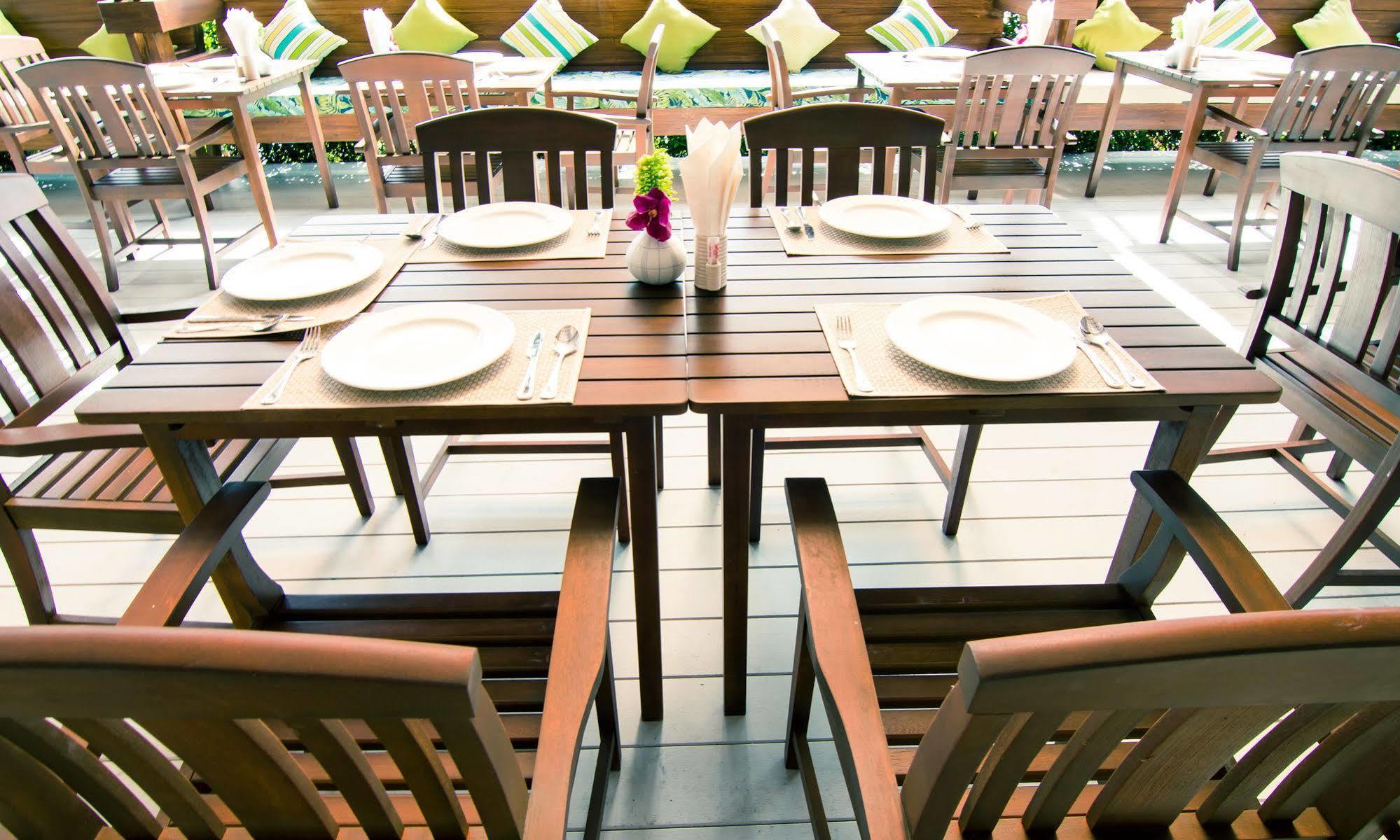 Hotel The Phu - Sha 4*