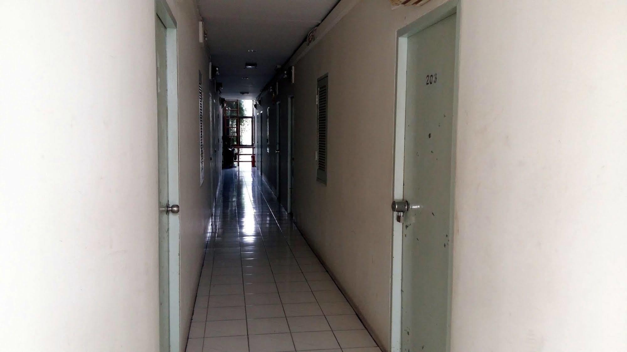 Michael Inn 2*
