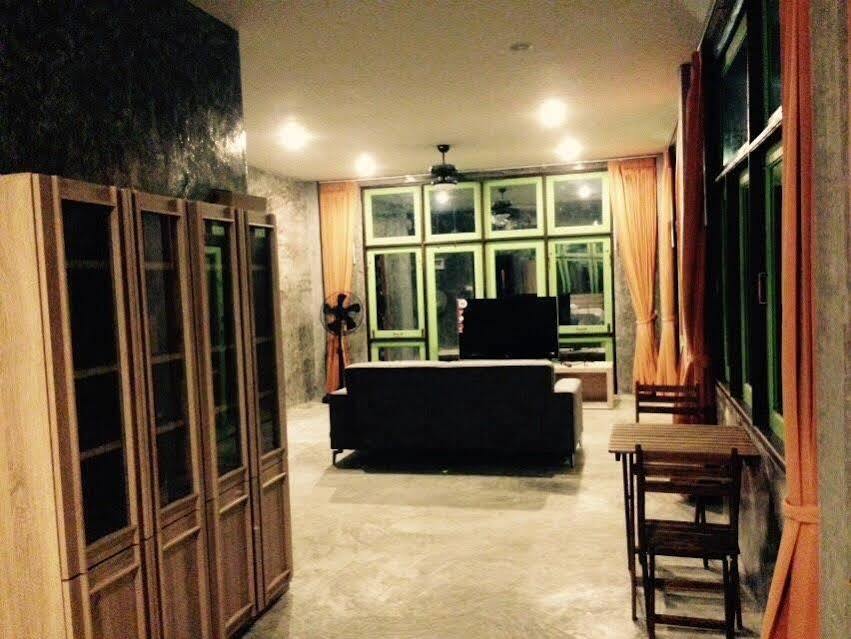 Hotel Andaman Lanta Old Town 2*