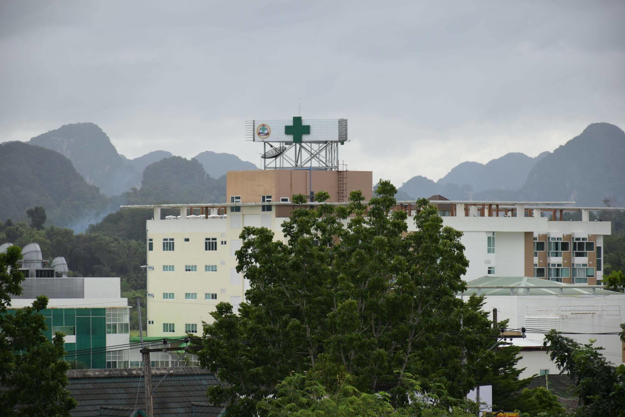 Peak Boutique City 3*