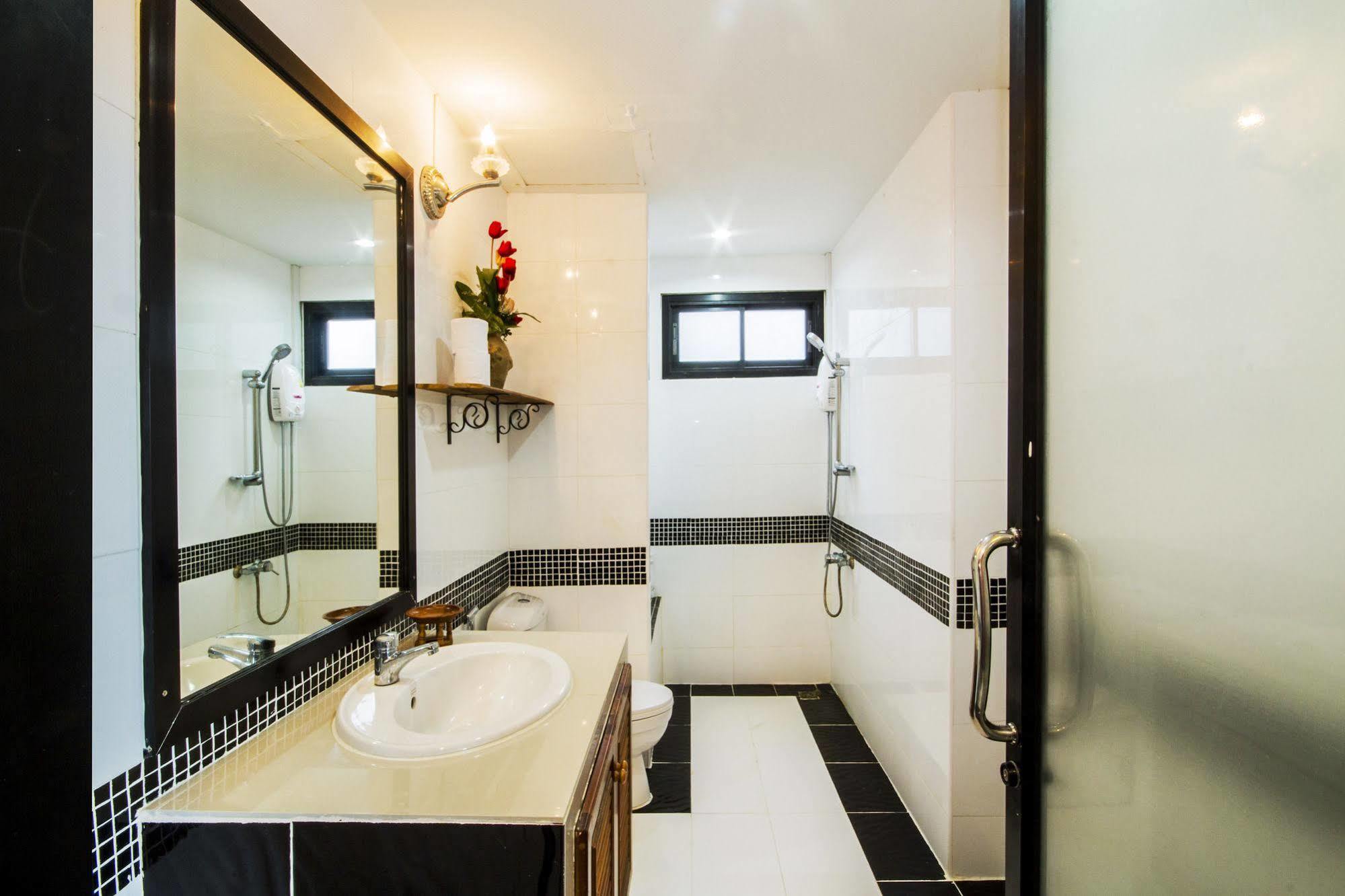 Hotel Sky Terrace Lanta Boutique Koh Lanta