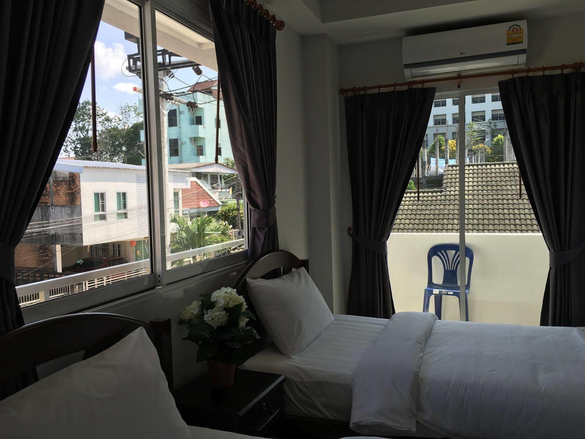 Aparthotel Baan Samrarn 2*