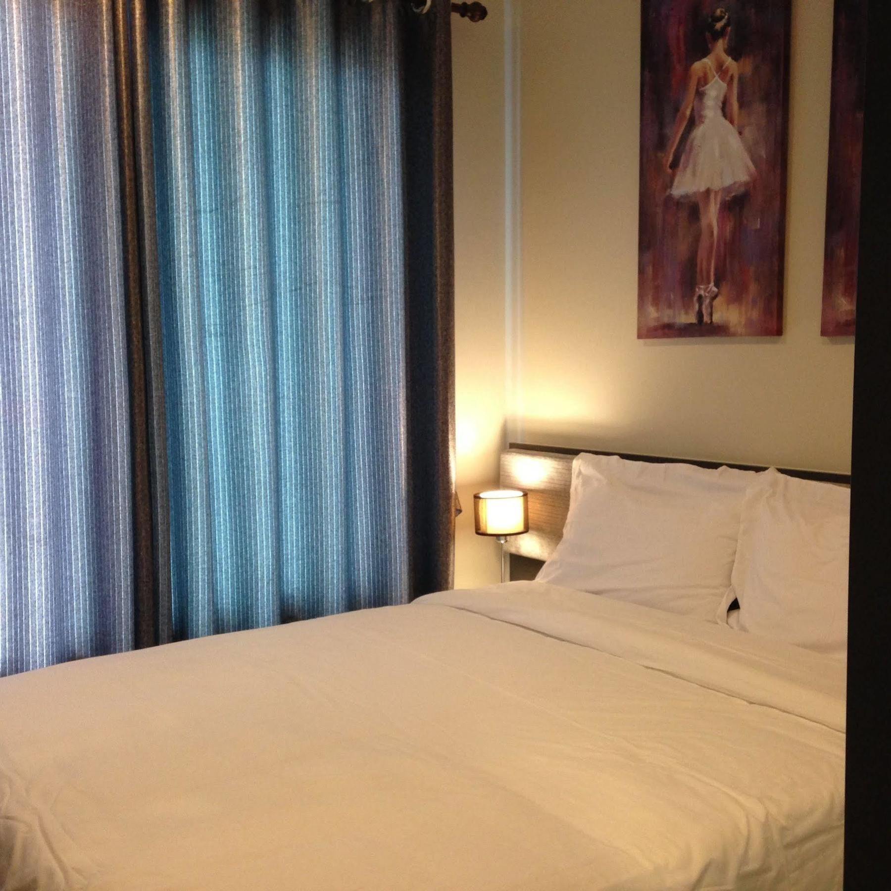 Hotel The Base By My