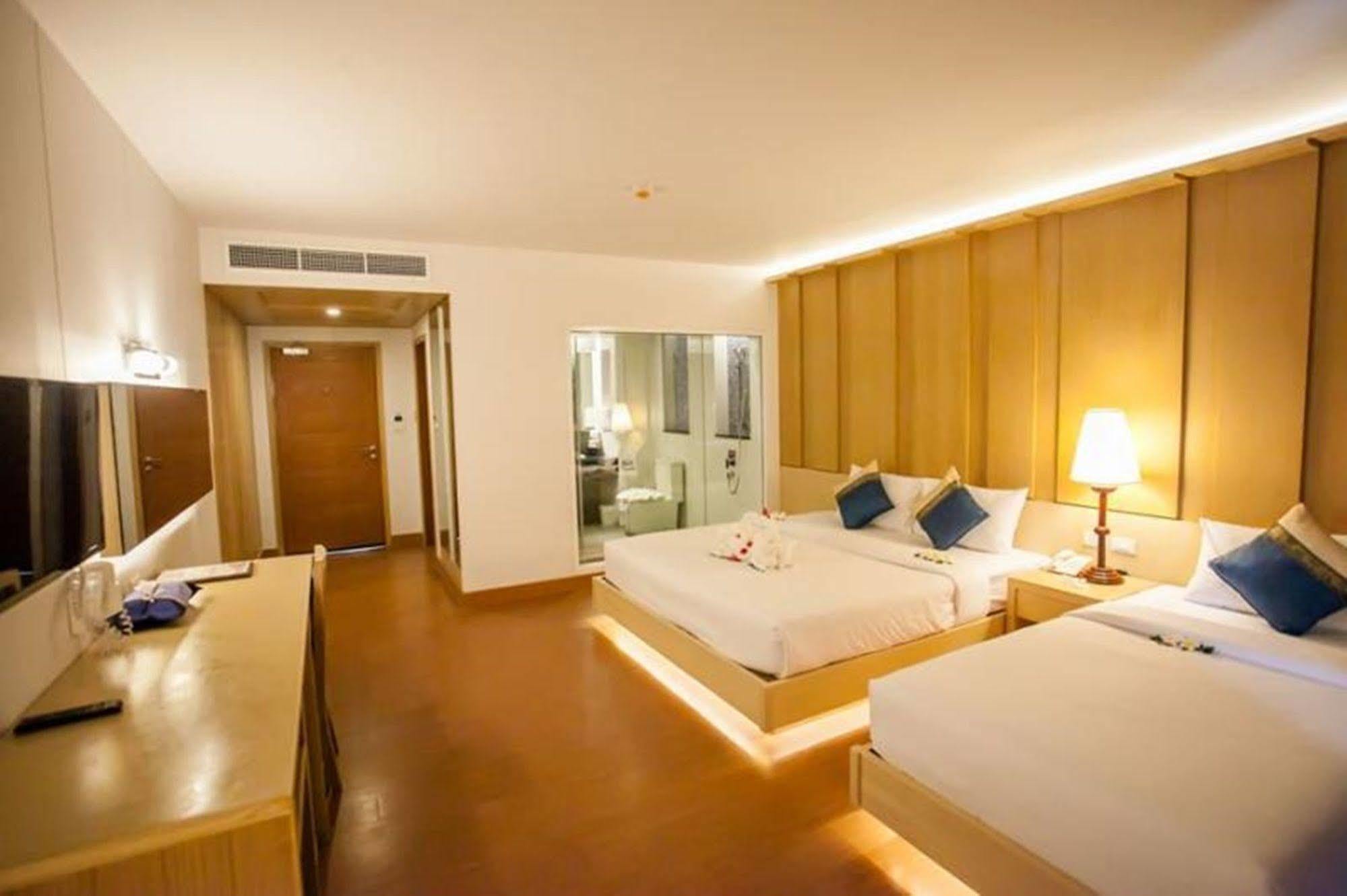Harbour View Hotel-sha Extra