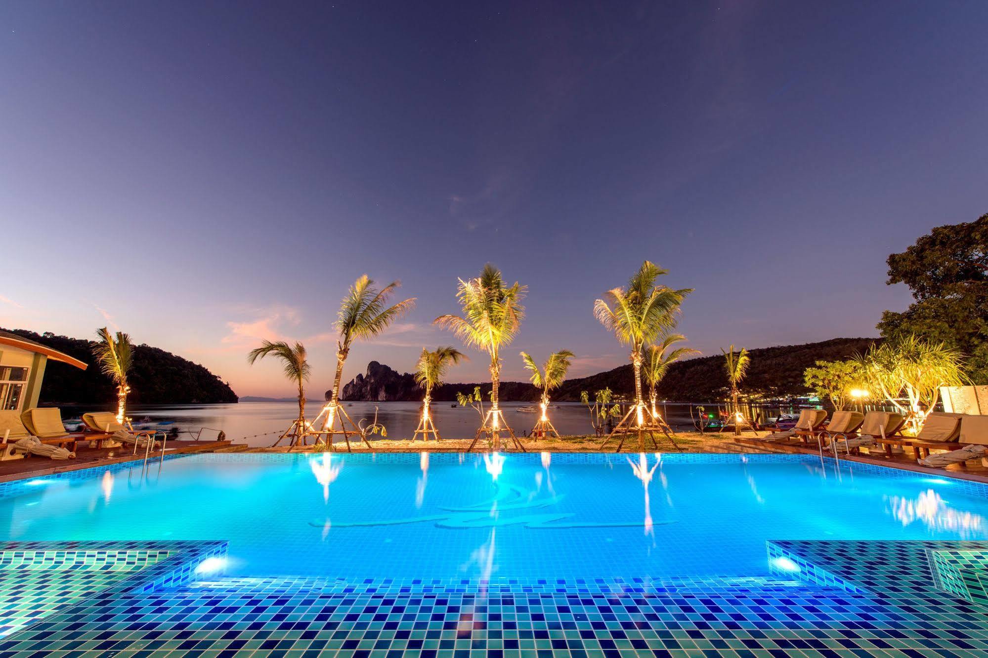 Hotel Harbour View Hotel-sha Extra 4*