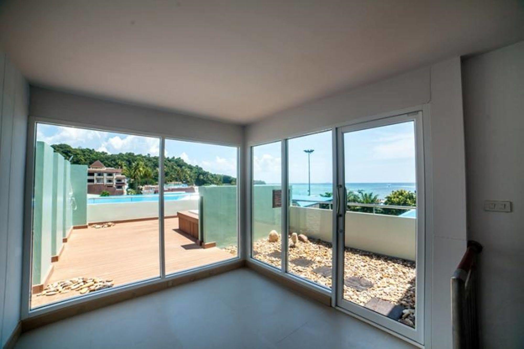 Harbour View Hotel-sha Extra Hotel 4*