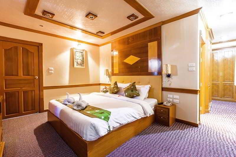 Hotel Oyo 796 Paradise Sukhumvit