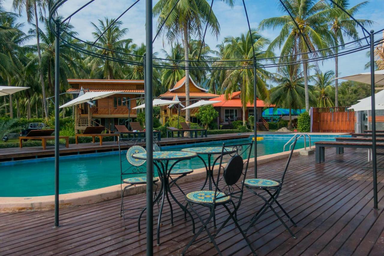 The Ford Sunset Resort Wok Tum