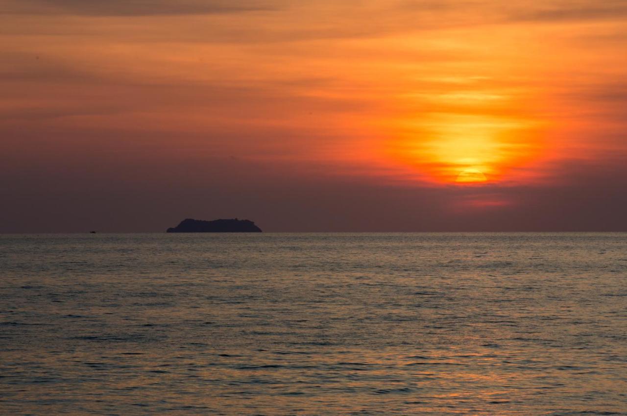 Resort Lanta Casuarina - Sha