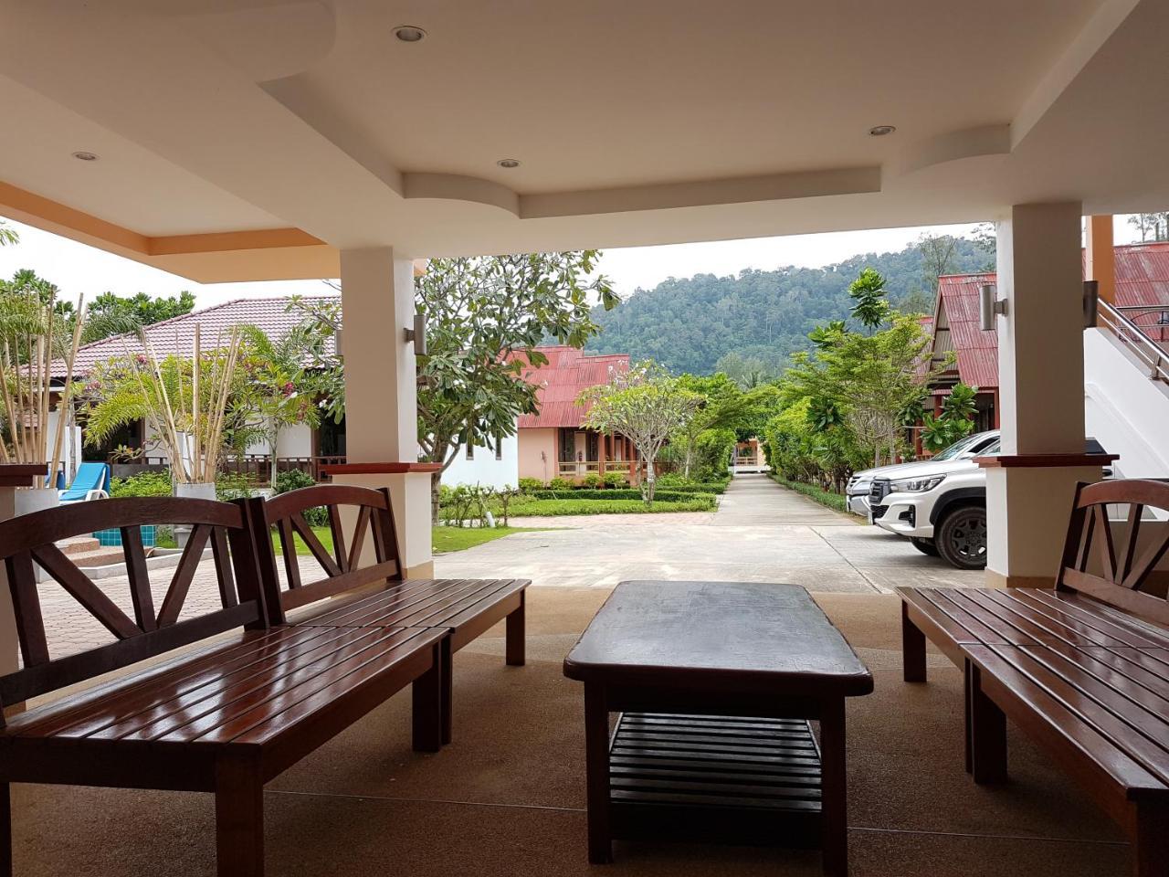 D.r. Lanta Bay Koh Lanta