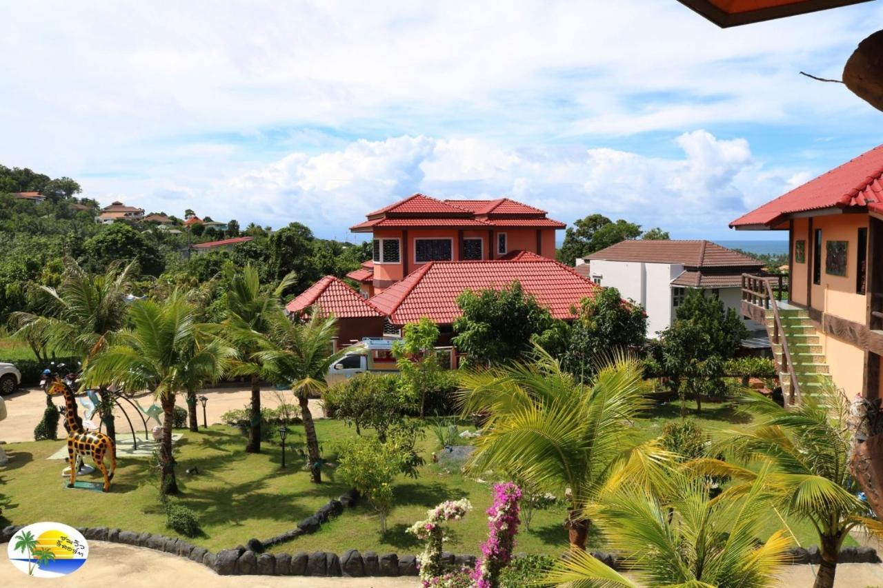 Resort Chomview