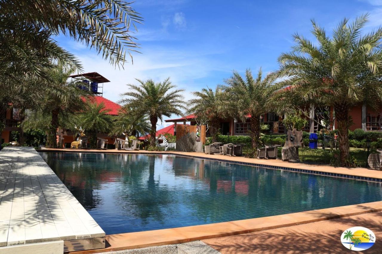Resort Chomview