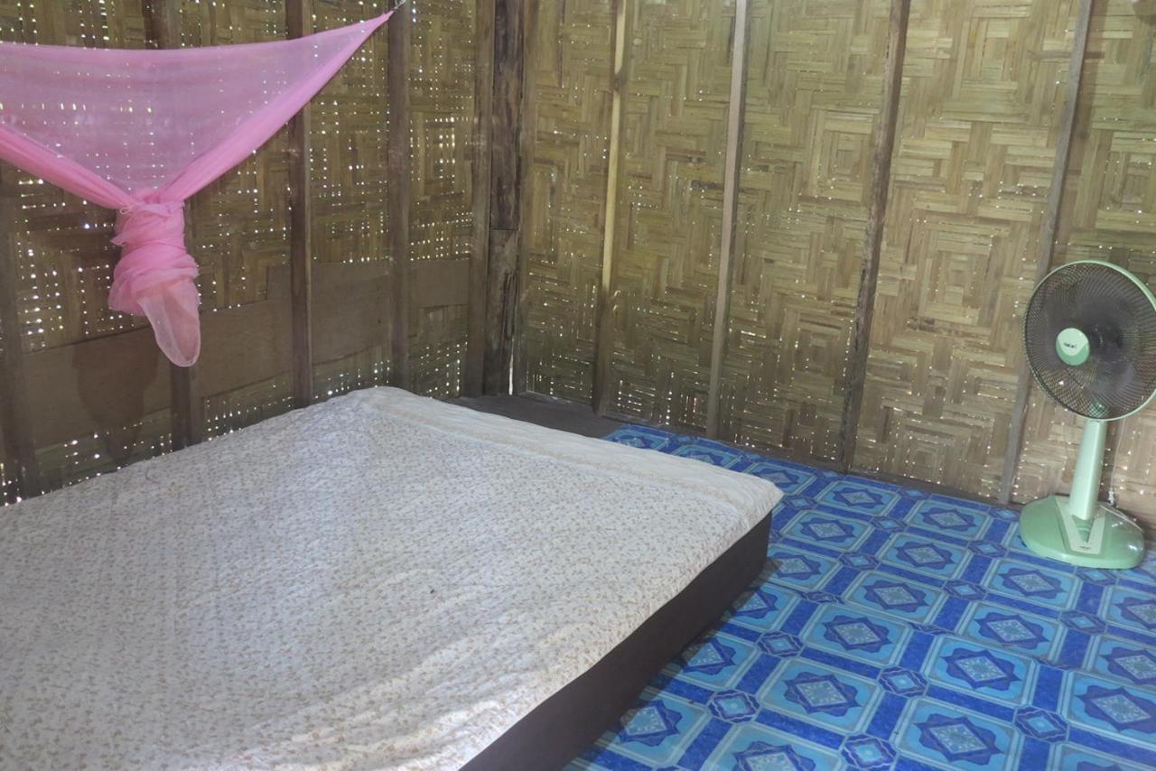 Guest house Easy Huts 2*