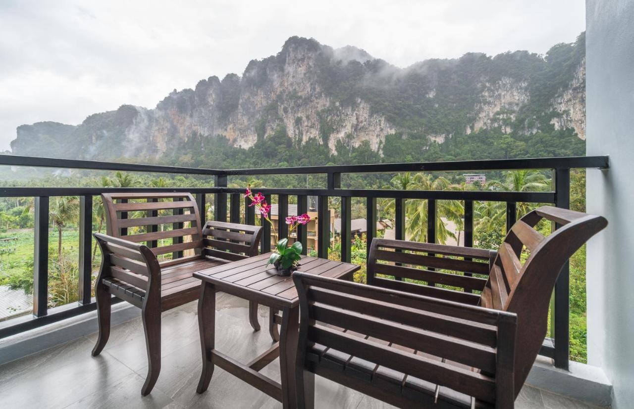 Hotel Andaman Breeze