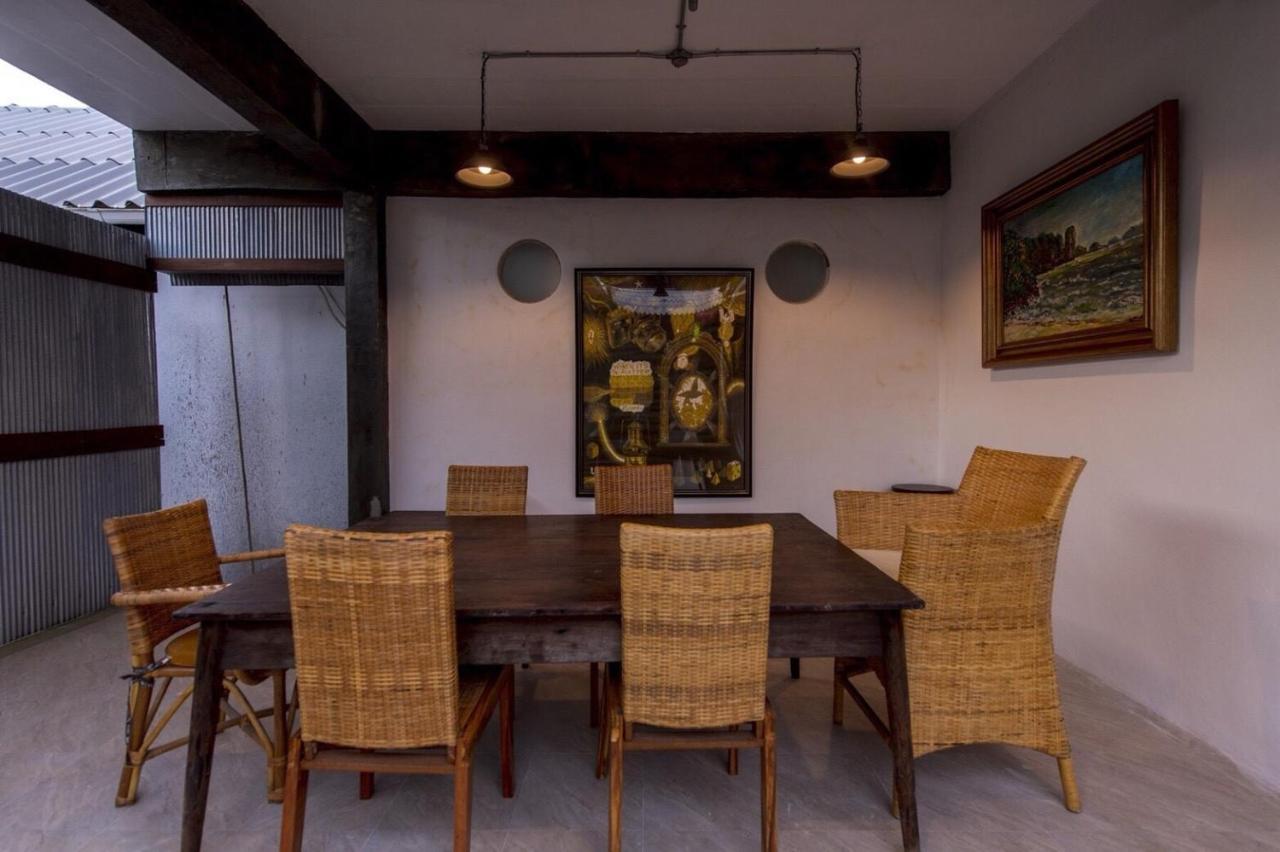 Lanta Harbour Hostel *