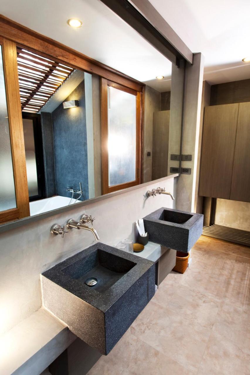 Resort Thalanena By The