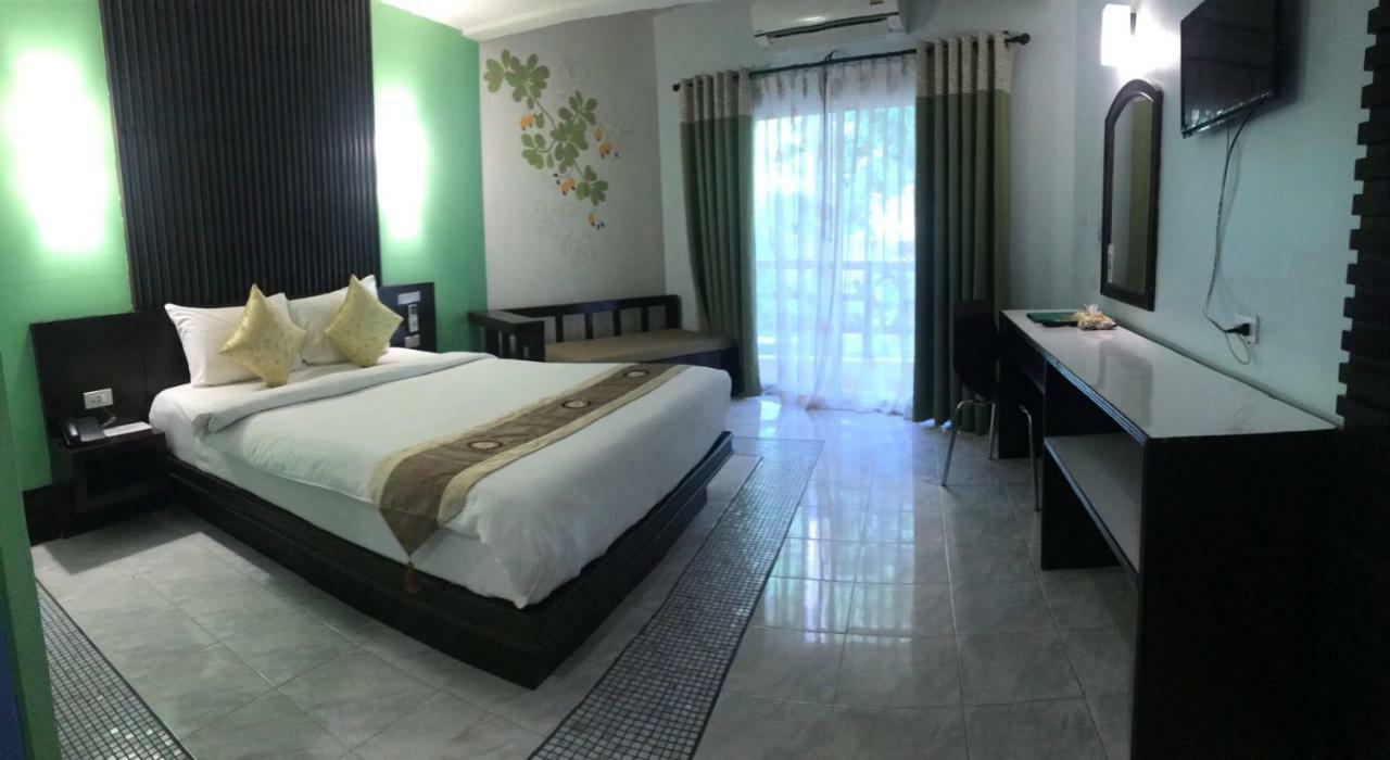 Anyavee Ban Ao Nang