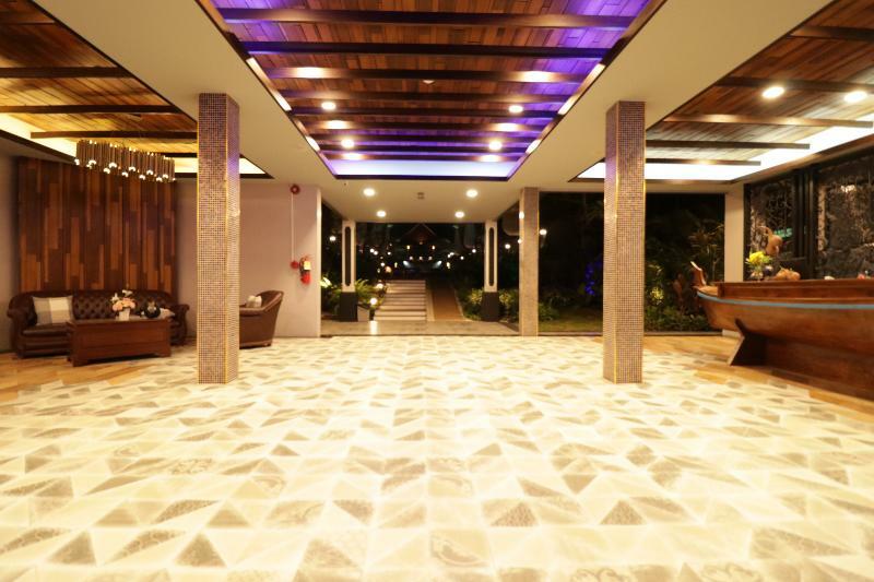 The Scene Cliff View By Swiss-belhotel Resort