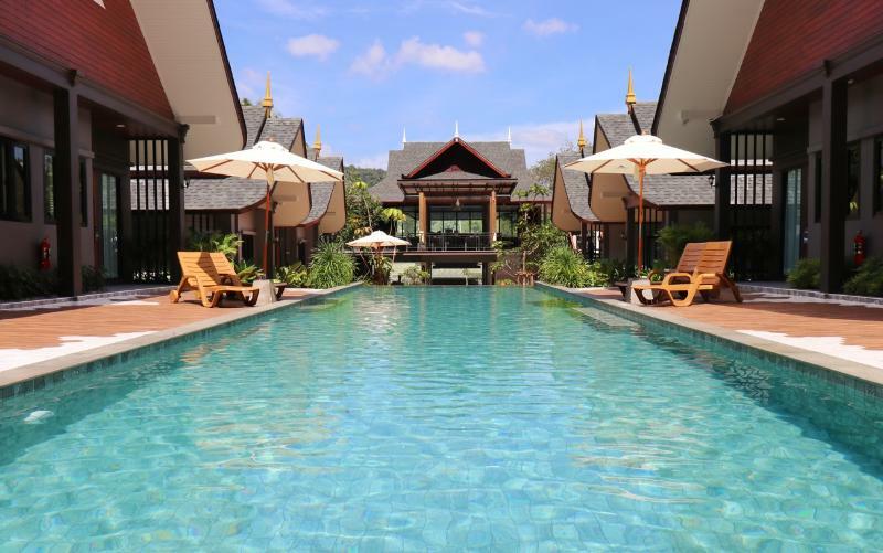 Resort The Scene Cliff View By Swiss-belhotel