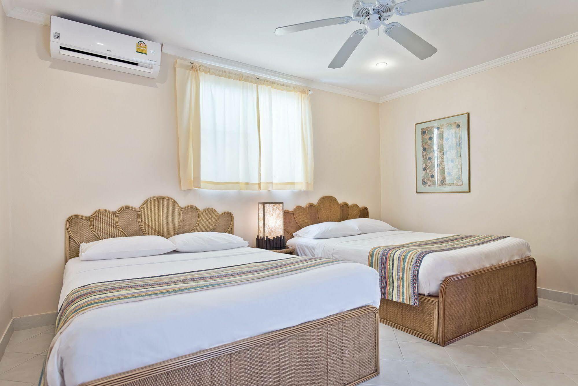 Aparthotel Butterfly Garden Boutique Residences: Luxury & With Full Amenities