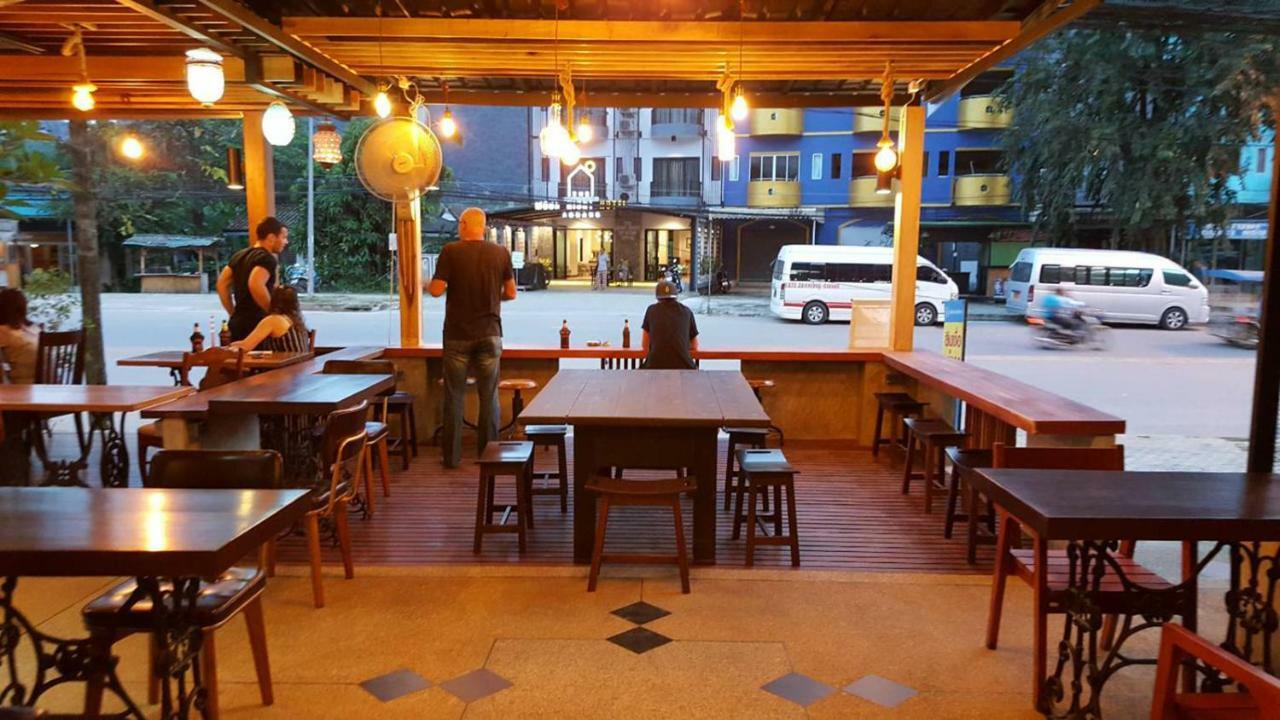 Chatchada House Hotel