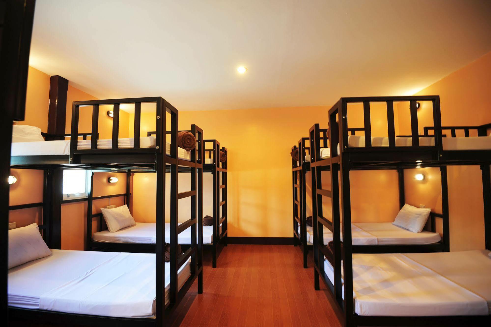 Hostel Twin Palms
