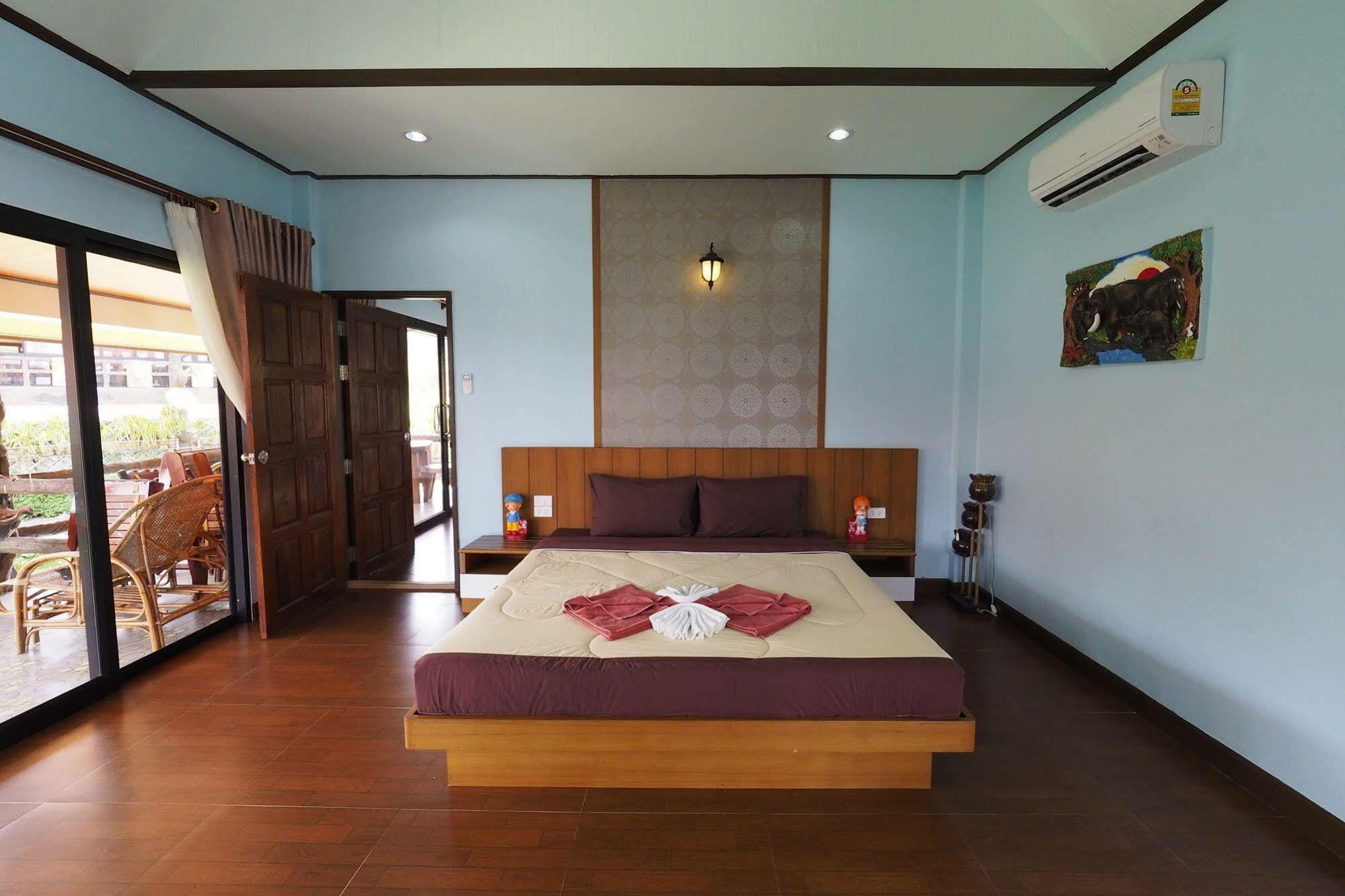 Chomview Resort 3*