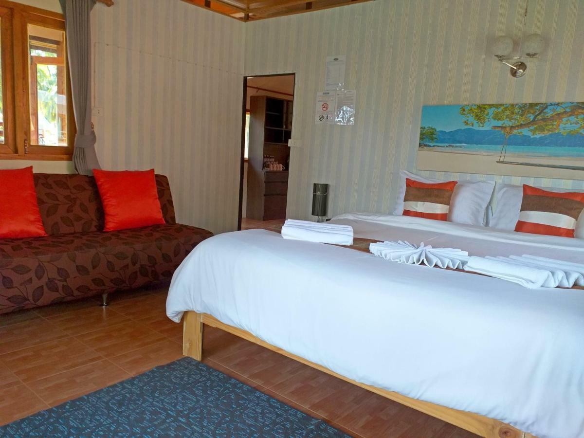 The Ford Sunset Resort 2*